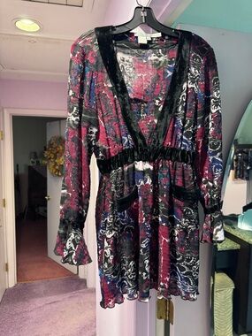 VTG! Alberto Makali Size XL Burgundy, Black & Blue Abstract Floral Top